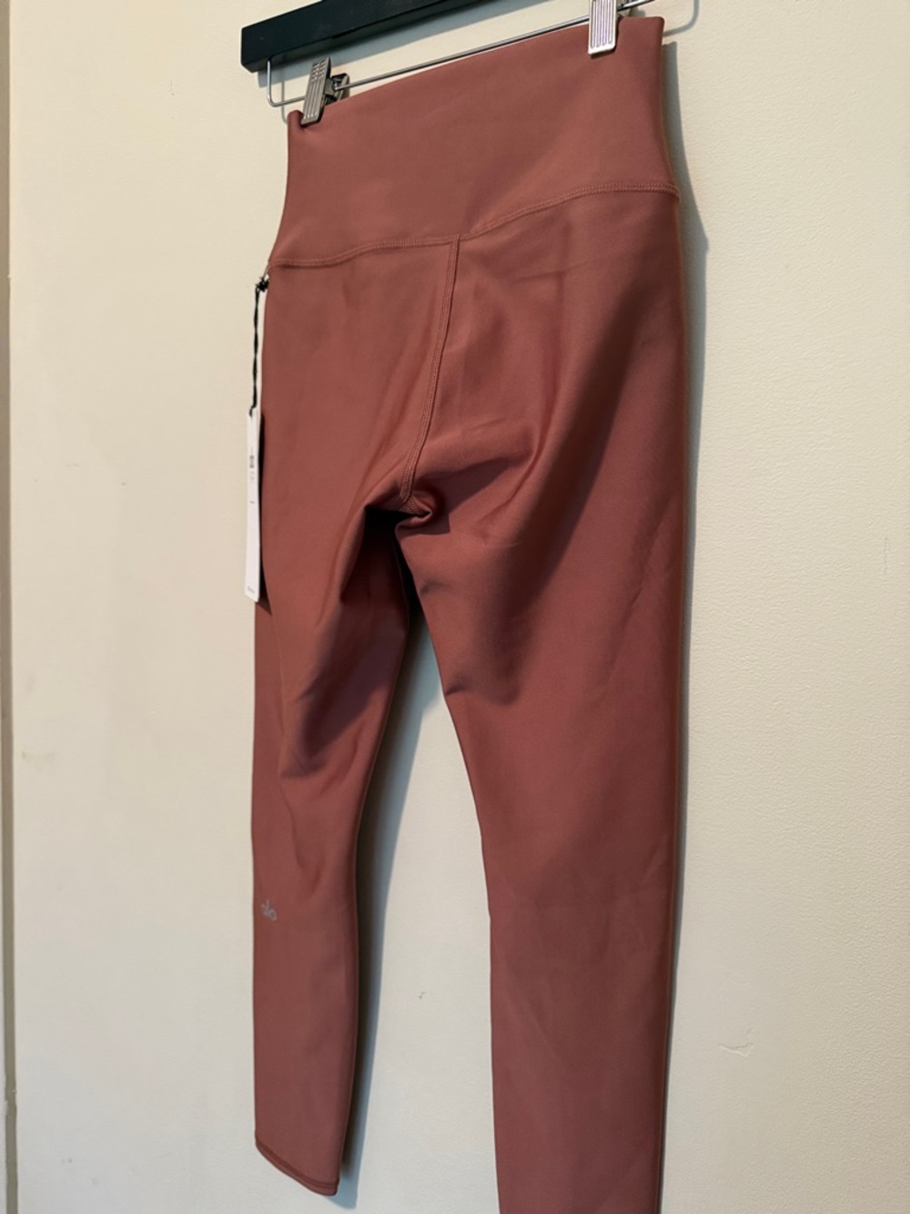 ALO Yoga High-Rise 7/8 Leggings - Chesnut - Picture 2 of 4